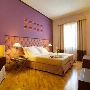**** Hotel Messenion Italia